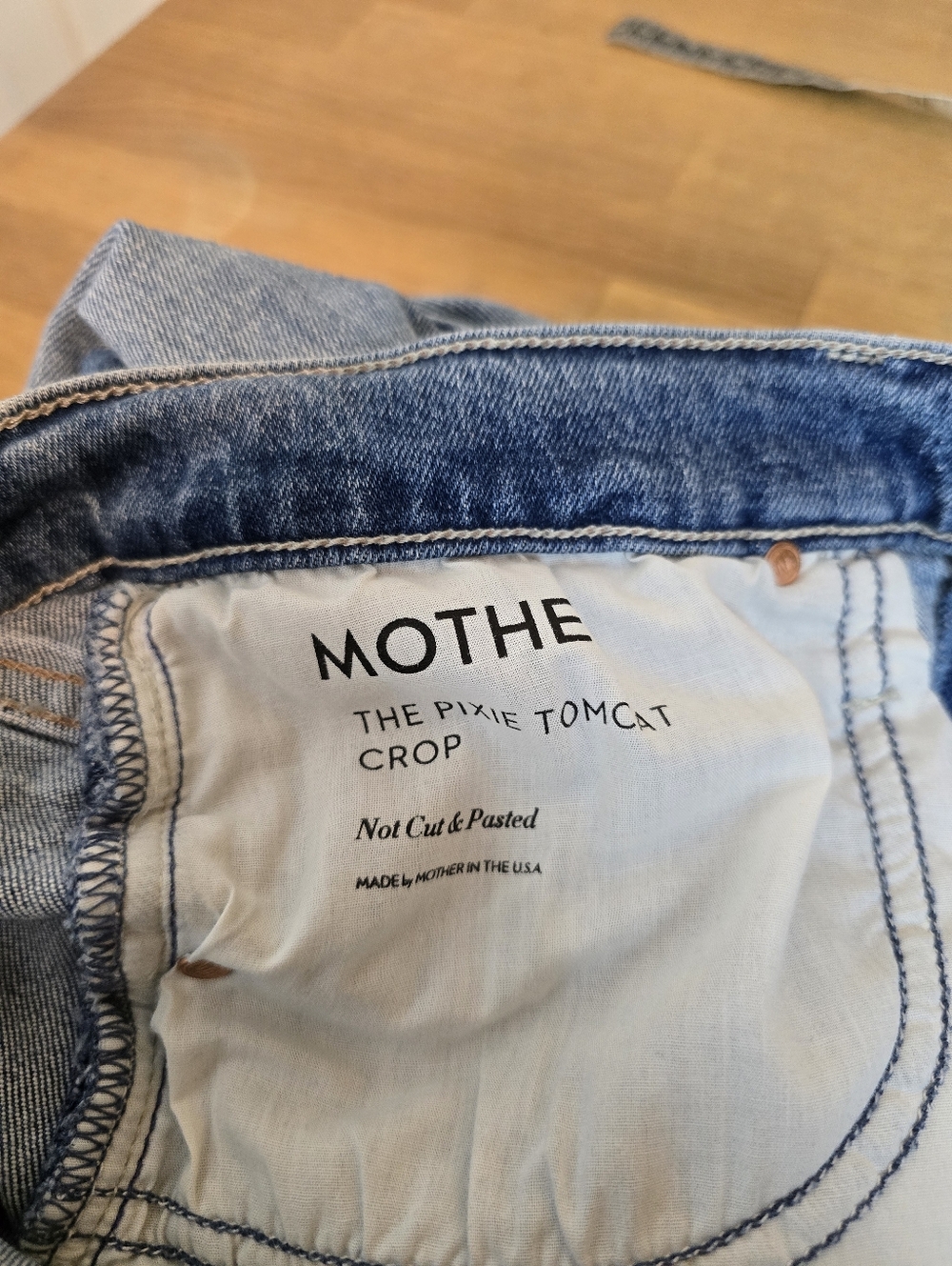MOTHER The Pixie Tomcat Crop Jeans Size 29 Not Cut & Pasted Distressed - Picture 8 of 13